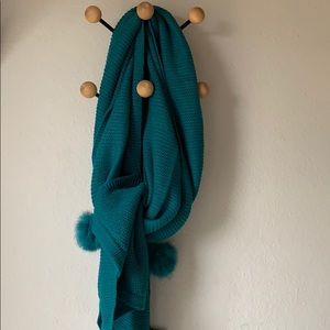 Nordstrom Emerald Scarf with Fur Trim
